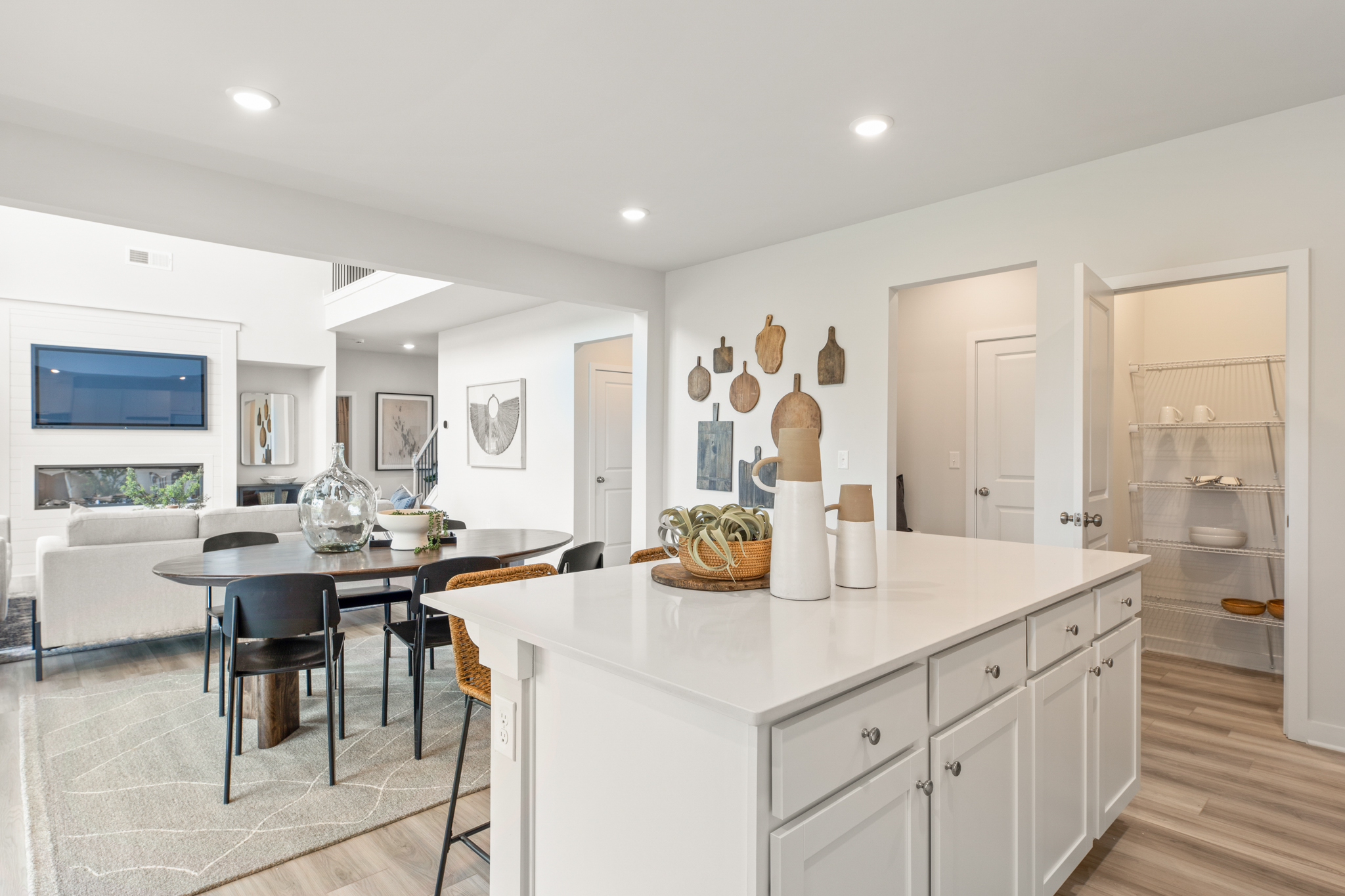 0048 6635 Settingdown Creek Drive