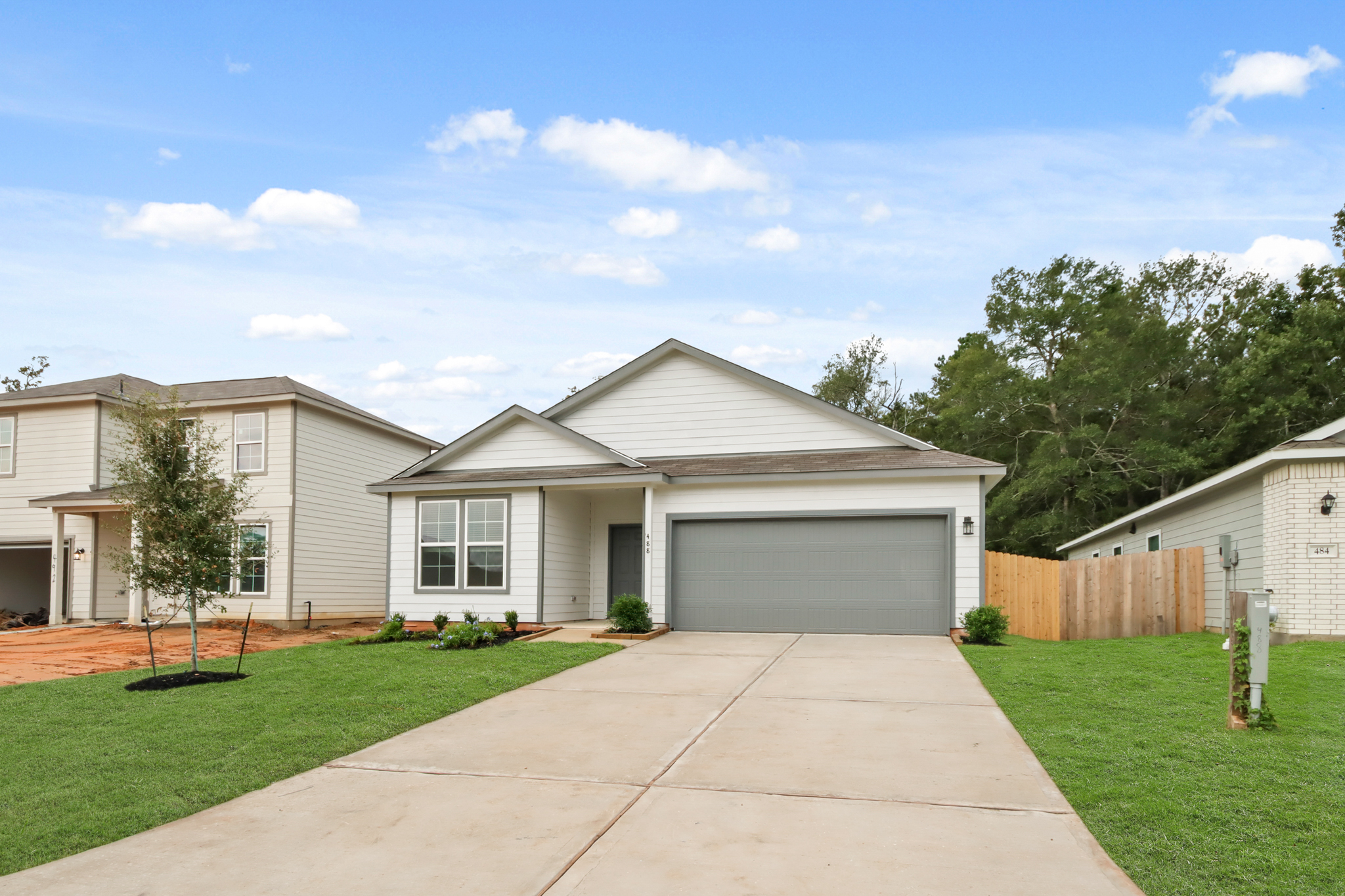 030213 488 Shoreview Drive